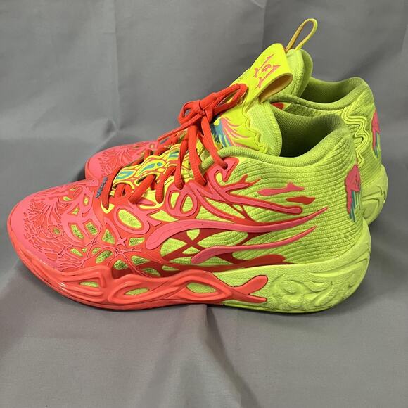 Puma MB.01 LaMelo Ball Shoes Mens Size 8.5 Rare‎ Not From Here 310532-01 main image 5